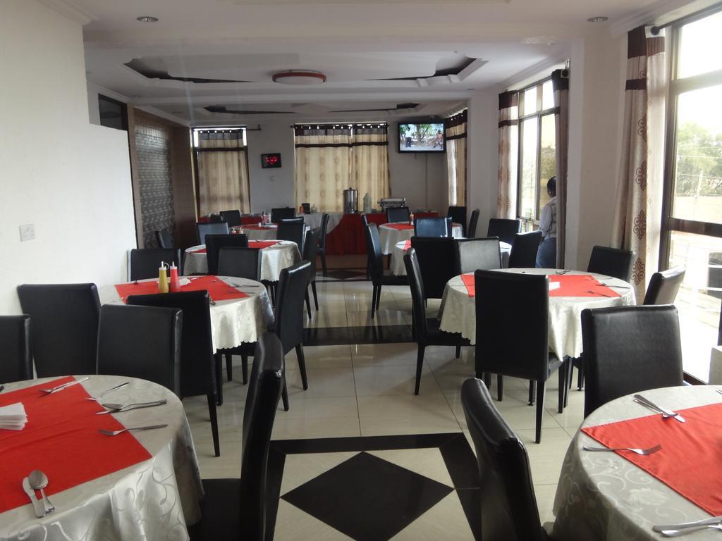 Premier Palace Hotel Arusha Exterior photo