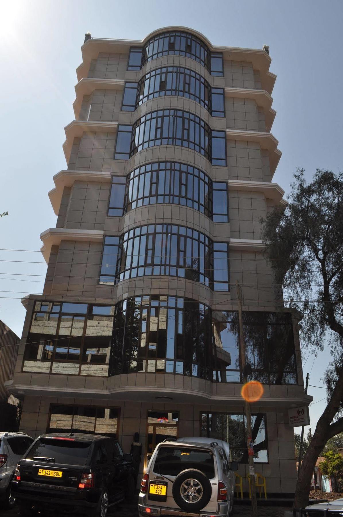 Premier Palace Hotel Arusha Exterior photo